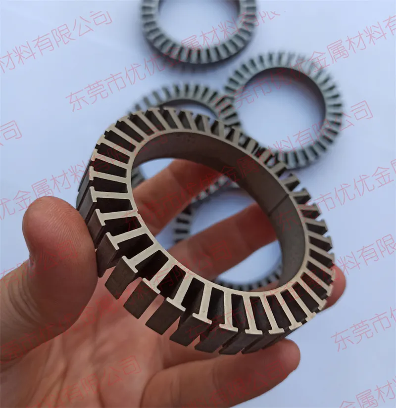 méthode collée d'empilement de stratification de stator